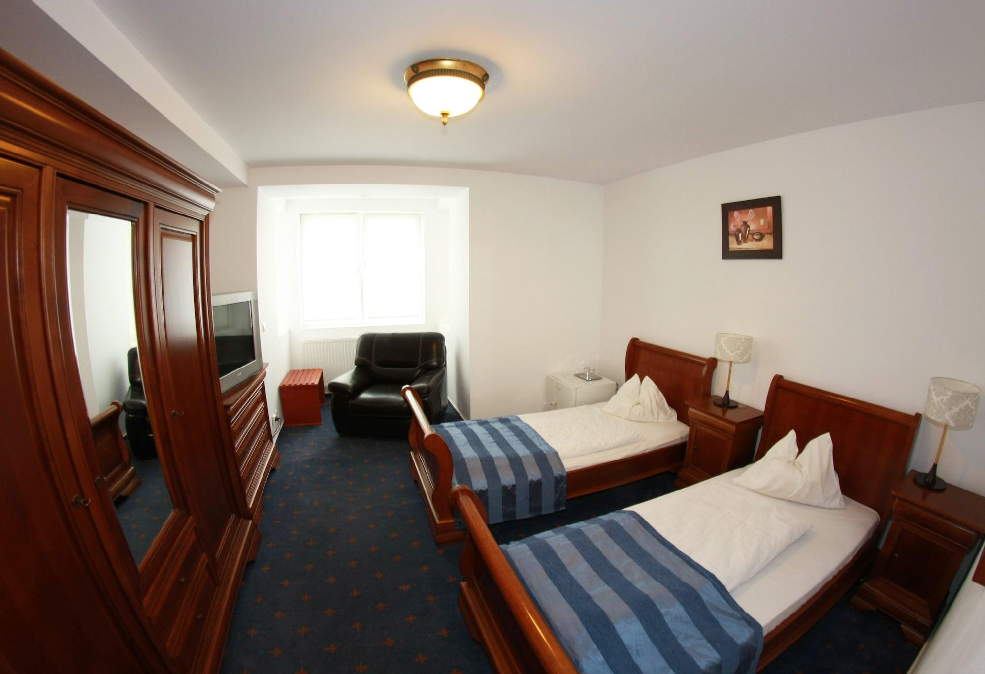 Monterai Hotel